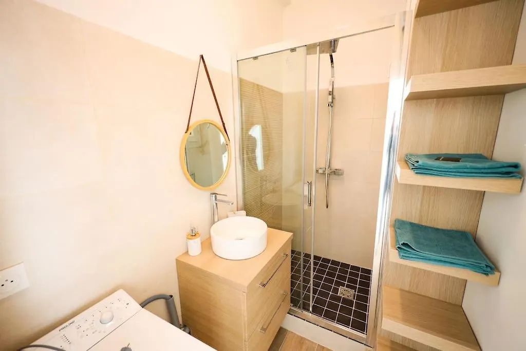 Charmant pied à terre/Coeur Marseille /4 pers/2 ch 0*,