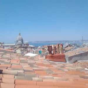 Appartement Maison Du Vieux Panier Vieux Port, Marseilles